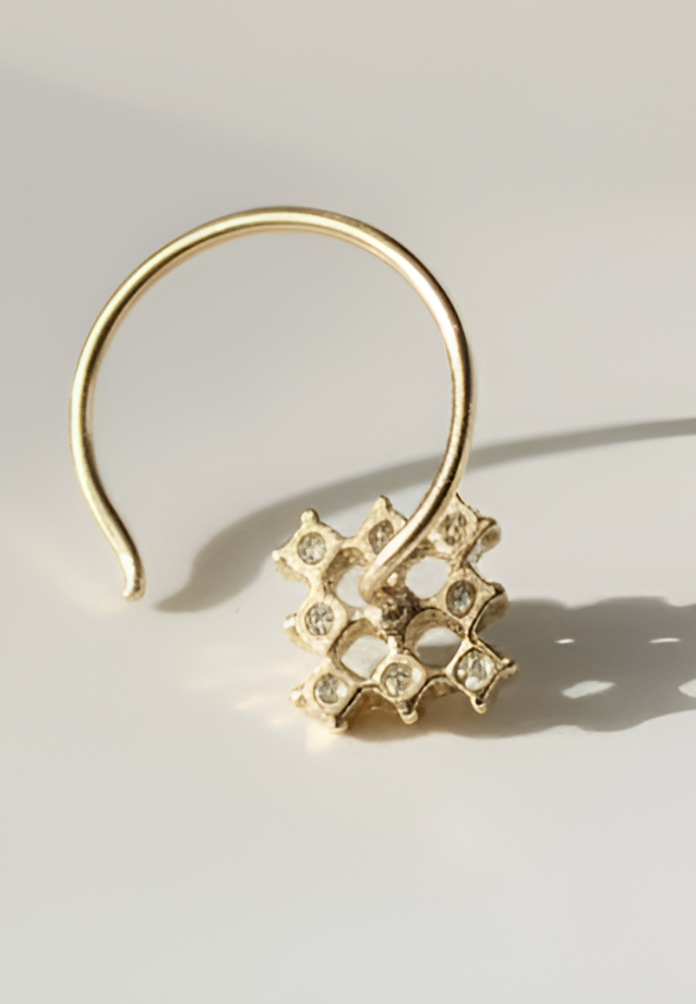 The Heirloom Coil Nosepin