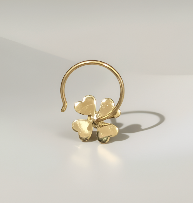 Clover Heart Nosepin